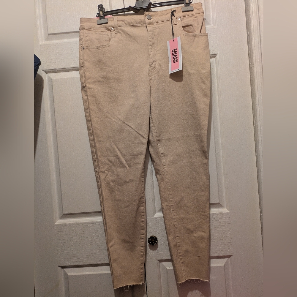Refuge Denim Miami Raw Hem High Rise Skinny Size 15 New with tags